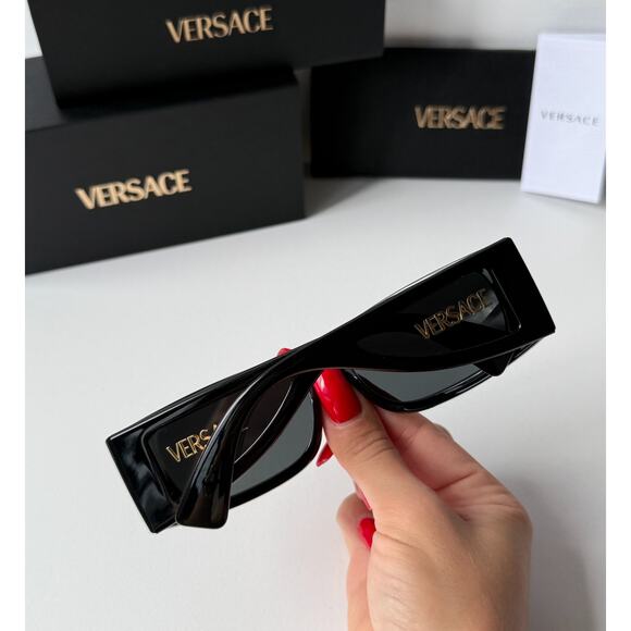 NEW Versace VE4482 Black Shielded Sunglasses - Picture 4 of 6